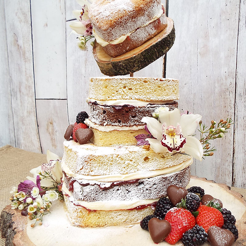 heart naked cake vanilla chocolate layer